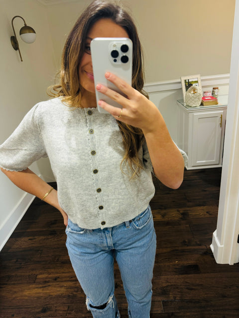 PUFF SHORT SLEEVE BUTTON DOWN KNIT CARDIGAN